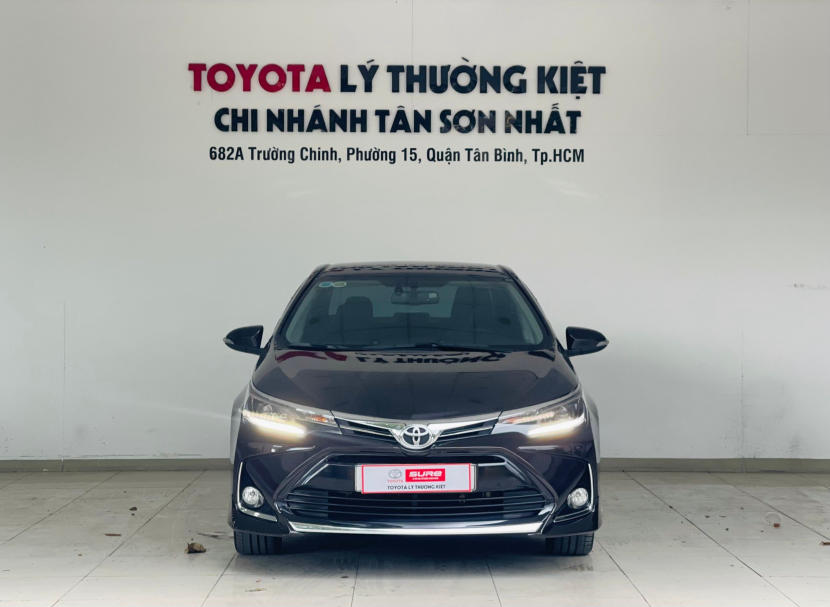 Toyota Tây Ninh, Bán xe Corolla Altis 1.8G đời 2021, số tự động, xe cũ, màu Nâu, biển số Tây Ninh
